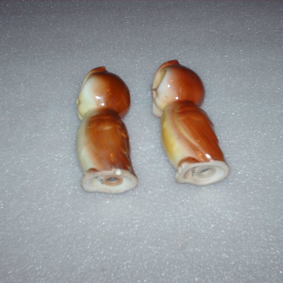 Vintage porcelain owl salt & pepper shaker set - Picture 4 of 8